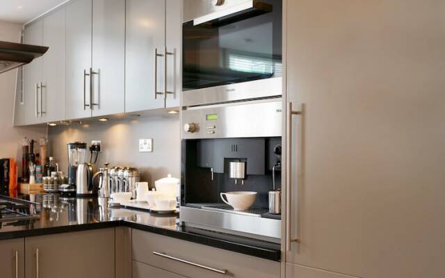 Palace View - Two Bedroom Apartment