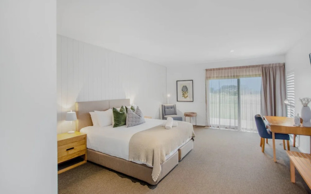13th Beach Golf Lodges
