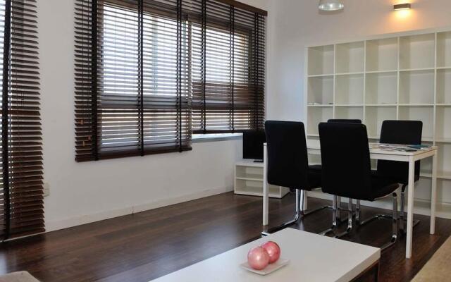 VLC Habitat apartamentos: ático en Cánovas