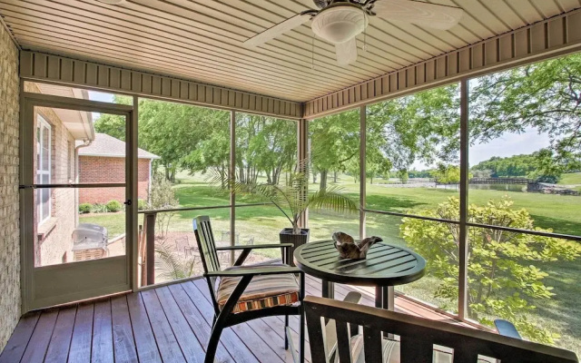 Gallatin House on Long Hollow Golf Course!