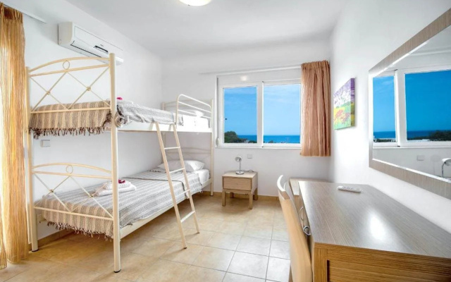 Gennadi Gardens Apartments