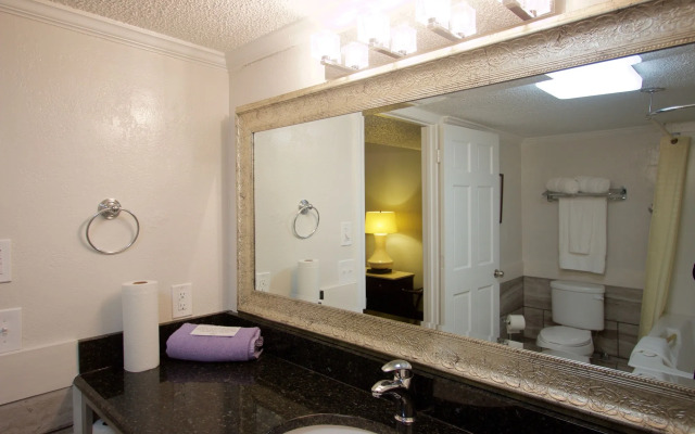 At Home Inn & Suites