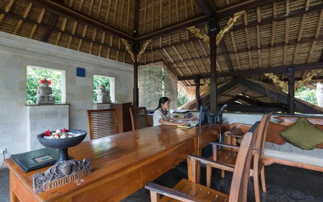 Natura Resort and Spa