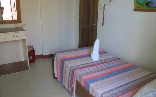 Sea Jewel Beach Resort Puerto Galera