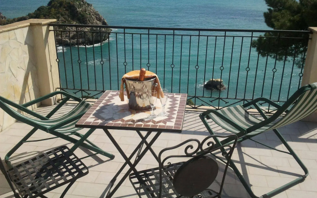 Jonic Hotel Mazzaro'