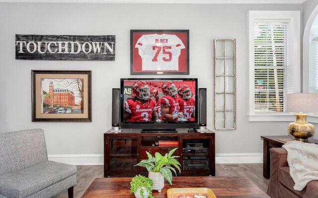 Condo Off Dickson - Walk to Dickson