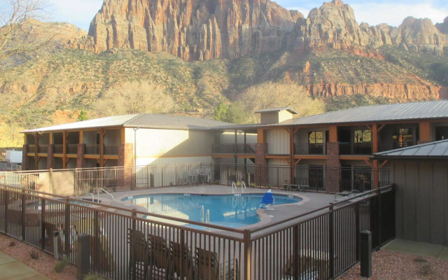 Best Western Plus Zion Canyon Inn & Suites