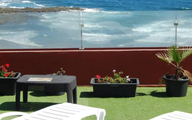 Big, large cozy apartment with sea view