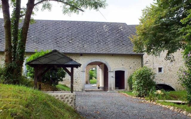 Gite-Holiday Home Au Moulin 1771