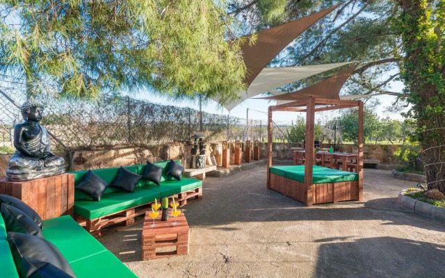 SON Alegre DE Bunyola