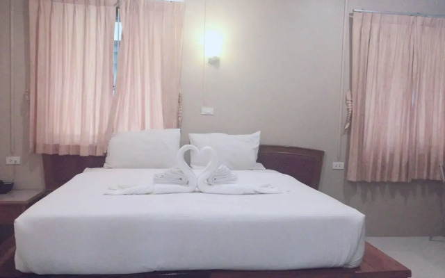 JJ Bungalow & Guest house