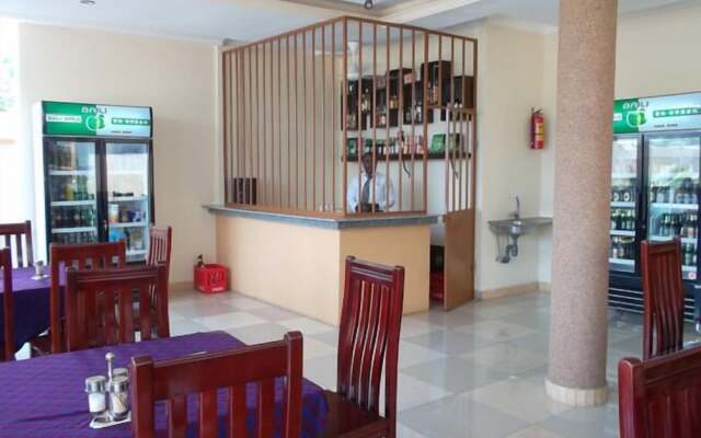 Cross Way Executive Hotel - CWE