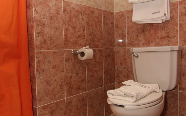 Hotel Embajadores
