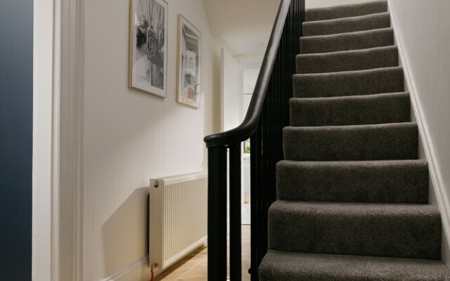 Luxe Experience - Premium Central House