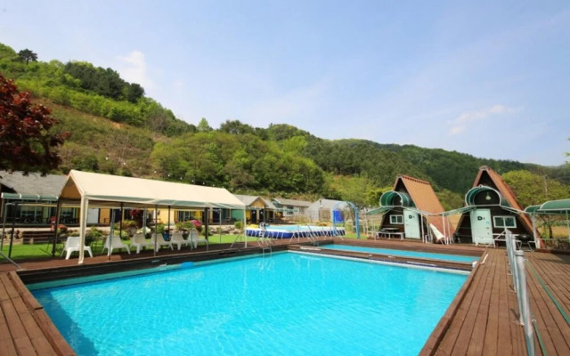 Gapyeong Morimaeul Pension