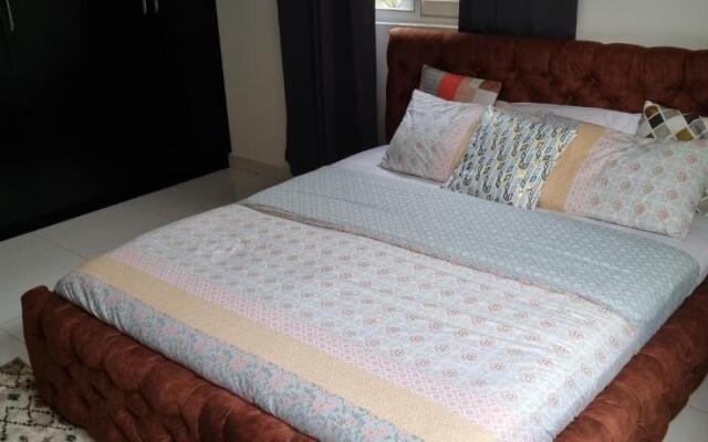 Luxurious 3-bed Apartment in Cantonments, Accra