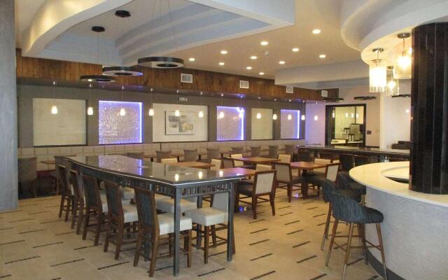 Best Western Premier Liberty Inn & Suites