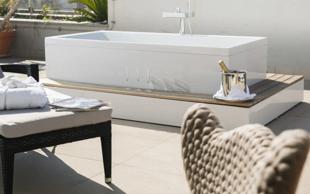 Boban Luxury Suites