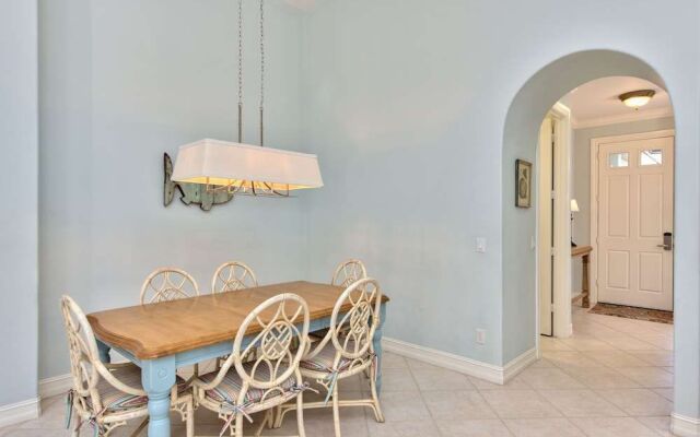 Neapolitan Vacation Home Naples