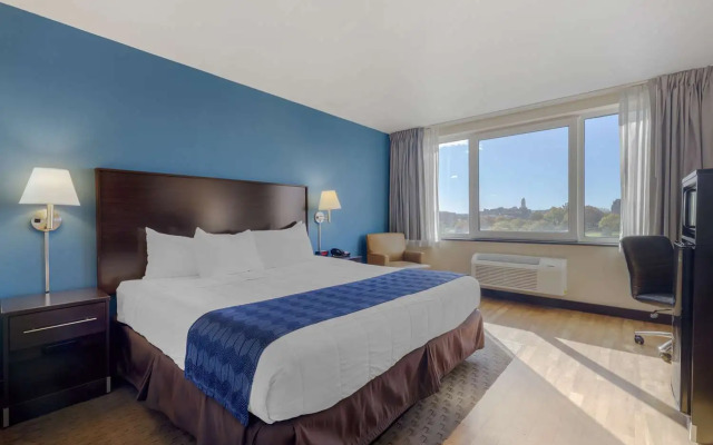 The Capitol Hotel