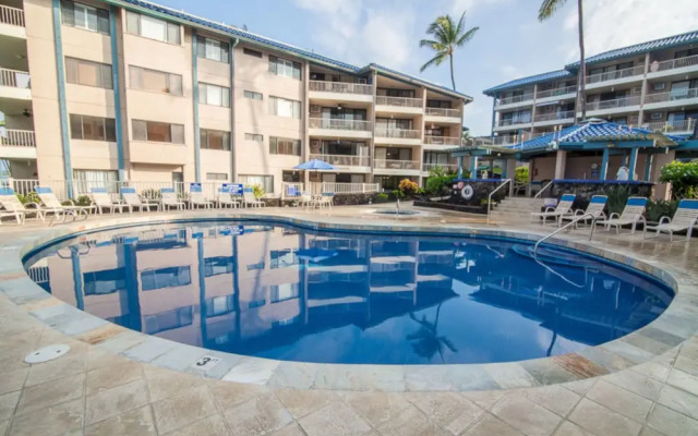 Kona Reef Resort