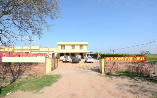 Hotel King Classic By OYO Rooms