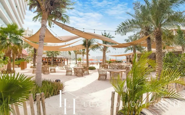 LUX Holiday Home - Azure Residence 4