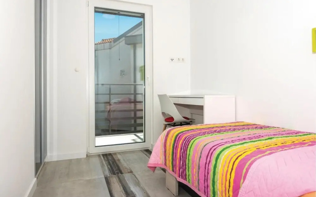 Awesome Home in Brodarica With Wifi and 2 Bedrooms
