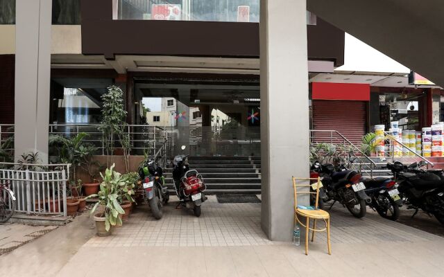 OYO 16539 Grand Sandarshini Inn