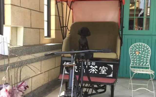 Liuchiu Teahouse-Old School Retro