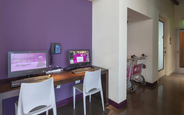 Aloft Tempe