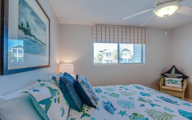 Sandy Toes by Book That Condo
