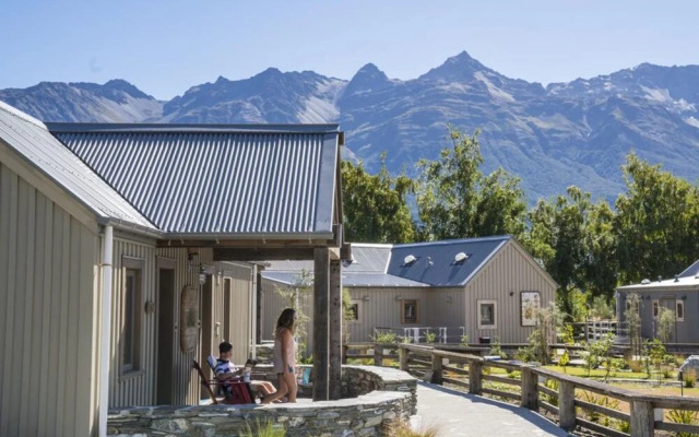 The Headwaters Eco Lodge