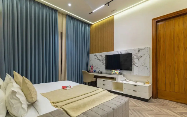 Elivaas Levante Farms 5 BHK Villa