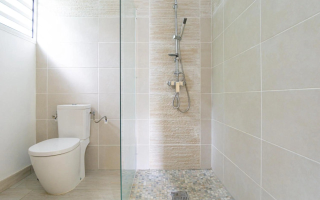 Résidence ZEN & CALM immense HAUT DE VILLA F4 avec piscine