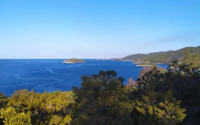 Seafront Charming Apartments Kosirina