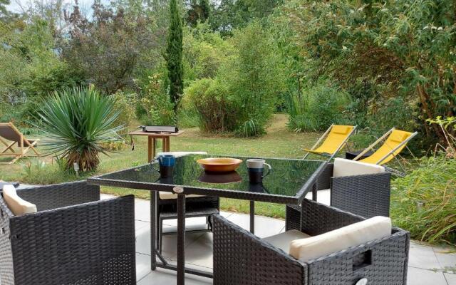 Rare, cosy studio terrasse au coeur de St-Jorioz