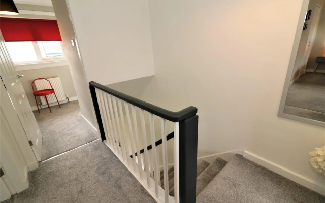 Sydney House - East Kilbride