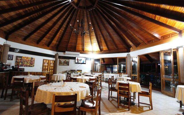 Villa Acacia