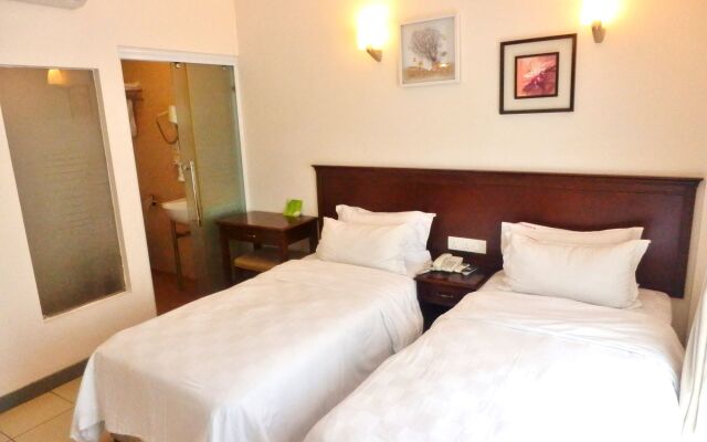 De Galleria Hotel
