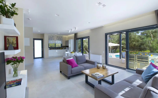 Villa Acaste