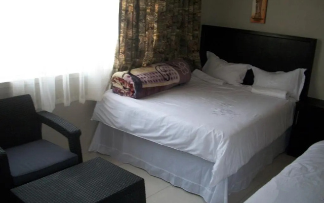 Chisam Guest Lodge