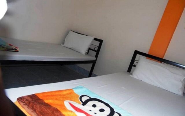 Orange Backpacker Hostel