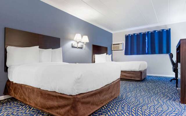 Econo Lodge Hicksville