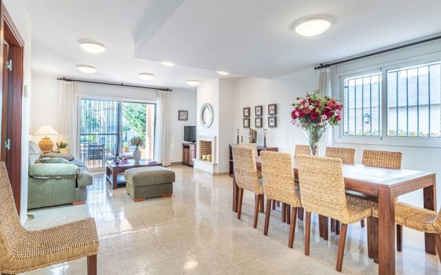 Simplistic Villa in Empuriabrava With Private Pool