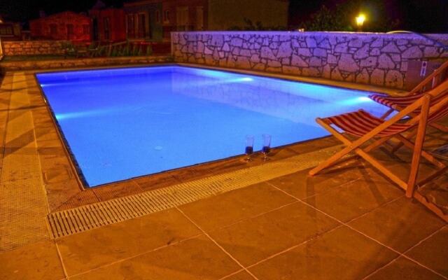 Alacati Lucky Angel Hotel