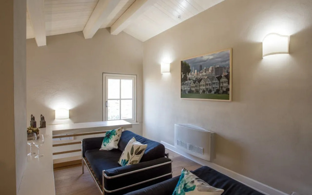 Holiday Home in Magione With Lake View & Pool