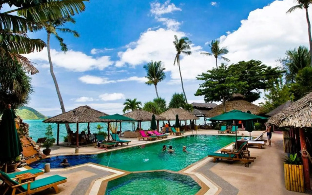 Friendship Beach Resort & Atmanjai Wellness Spa