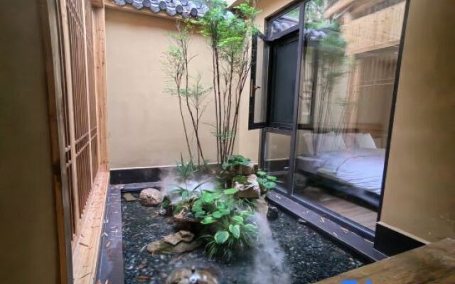 Zhangjiajie Wulingyuan Yuzhu Homestay