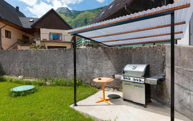 Thirsty River Apartments